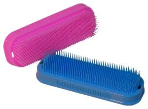 ESCOVA DE PLASTICO PARA LAVAR ROUPA