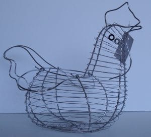 GALINHA PORTA OVOS DE ARAME