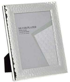 C. Porta fotos 15 x 20 CM